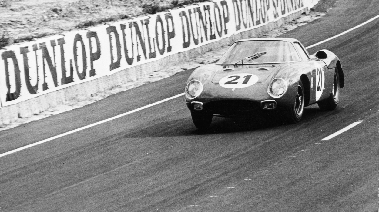 1965年、フェラーリがル・マンで英雄的勝利を獲得